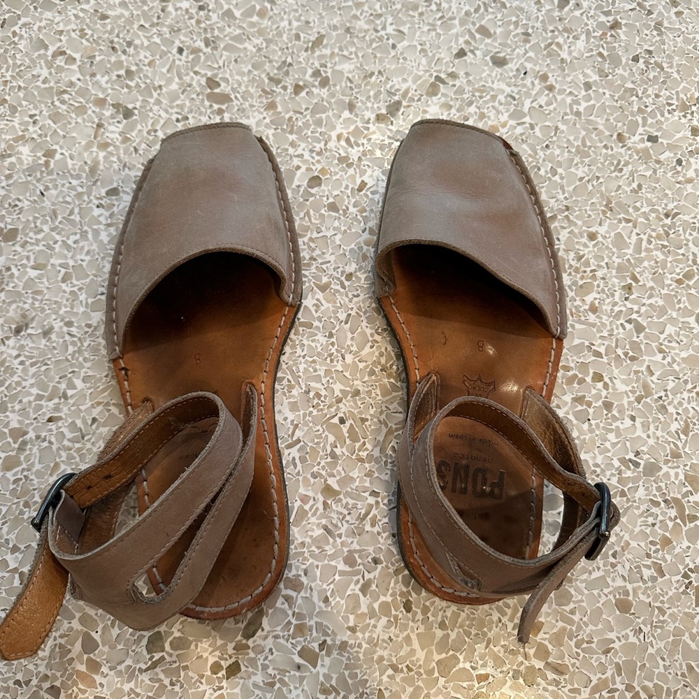Avarca Pons strap sandal